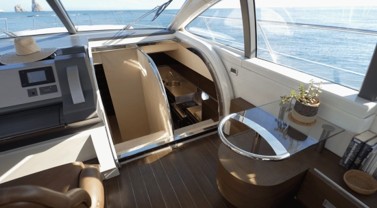 Azimut 68S usado à venda