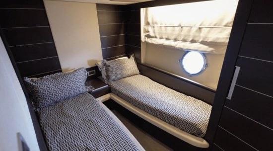 Azimut 68S usado à venda
