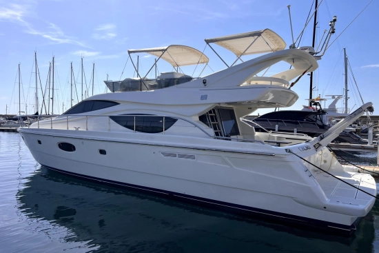 Ferretti 550 usado à venda
