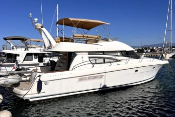 Jeanneau Prestige 46 usado à venda