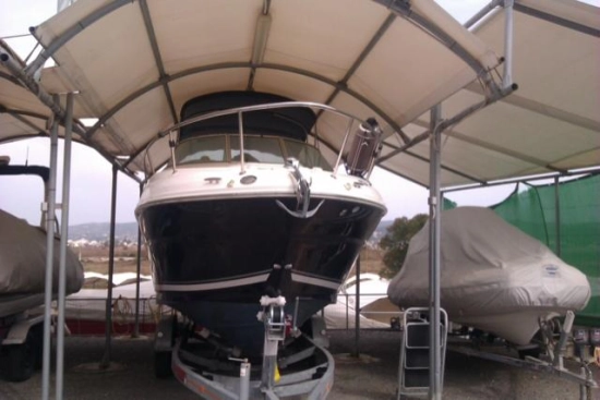 Sea Ray Sundancer 245 usado à venda