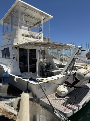 Luhrs 342 usado à venda