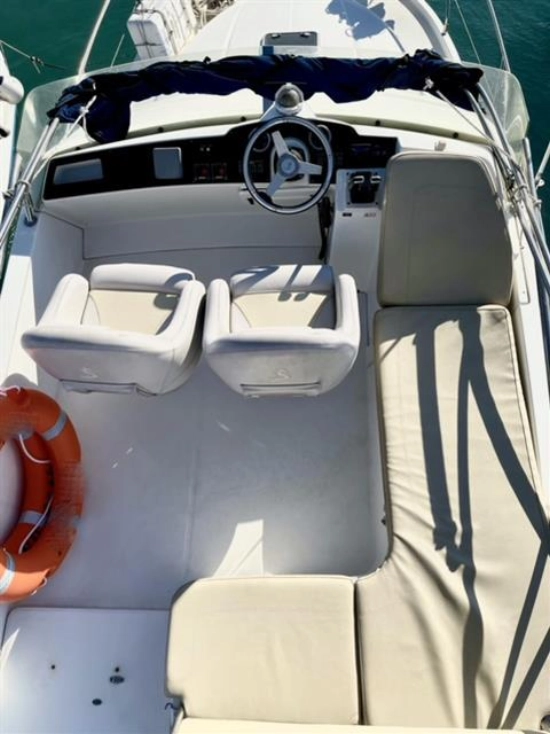Beneteau Antares 980 Fly usata in vendita