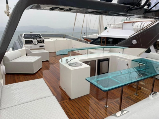 Falcon Yachts 92 Fly de segunda mano en venta