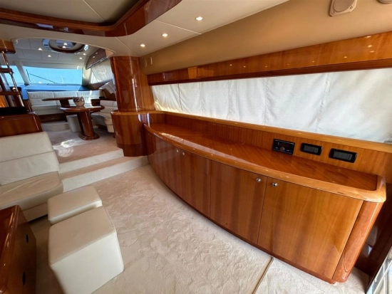 Uniesse 72 Flybridge de segunda mano en venta