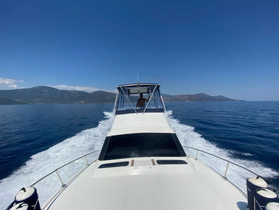 Luhrs 32 usado à venda