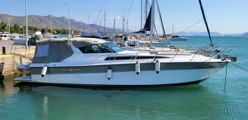 Sea Ray 390 Express Cruiser usata in vendita