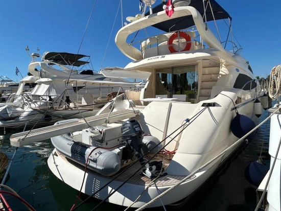 Aicon Yachts 56 2004 Fly usado à venda