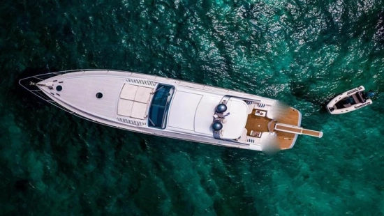 Pershing 65 usata in vendita