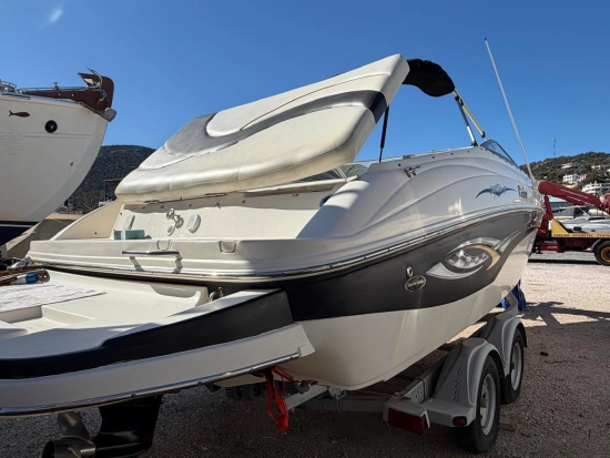 Rinker Captiva 232 Cuddy 2008 Special Edition usata in vendita