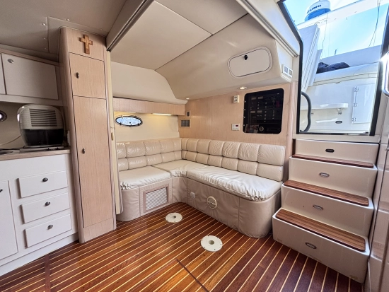 Tiara 3500 Express usata in vendita