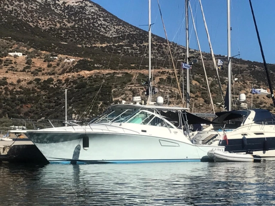 Cabo Yachts Express 40 usata in vendita