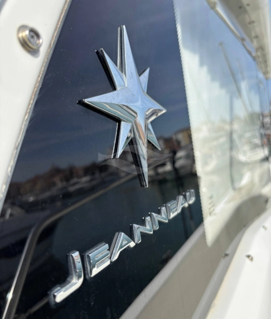 Jeanneau Nc 37 usado à venda