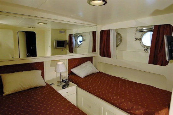 Benetti 32 metre usado à venda