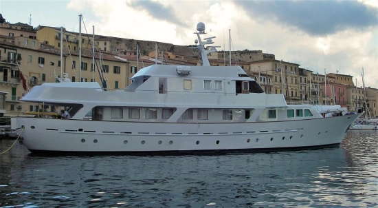 Benetti 32 metre usado à venda