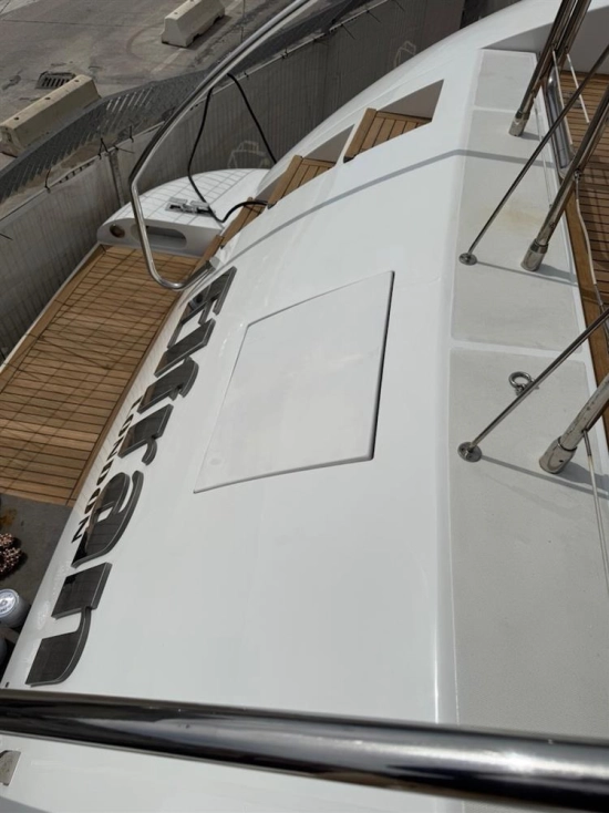 Overmarine MANGUSTA 72 usado à venda