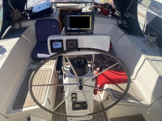 Bavaria Yachts 350 Lagoon usado à venda