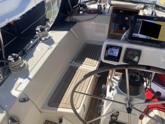 Bavaria Yachts 350 Lagoon usado à venda