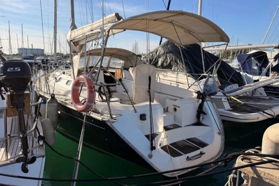 Jeanneau 42.2 de segunda mano en venta