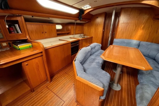 Jeanneau 42.2 de segunda mano en venta