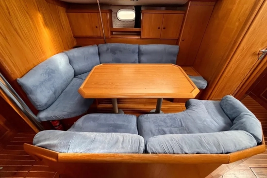 Jeanneau 42.2 de segunda mano en venta