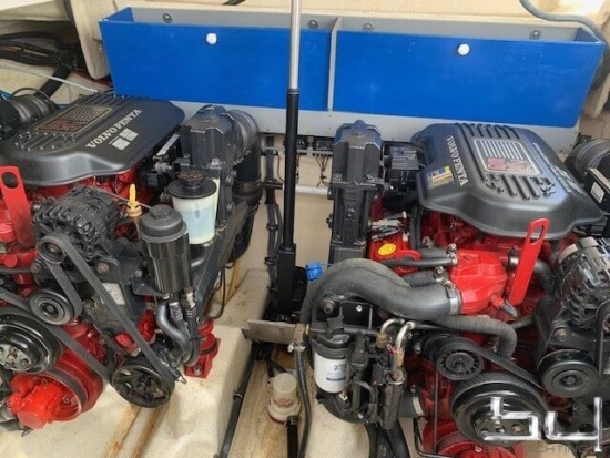 Monterey 355 SY usata in vendita
