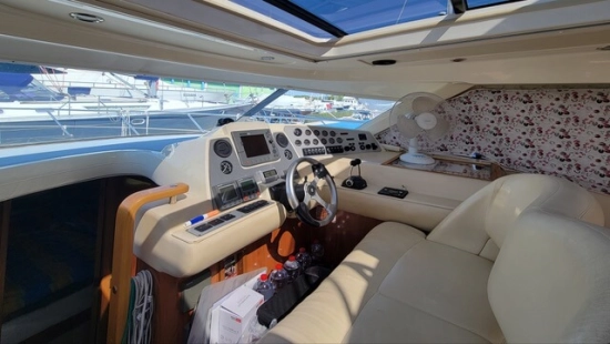 Sealine SC 39 usata in vendita