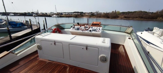 Alfamarine 16.50 usado à venda