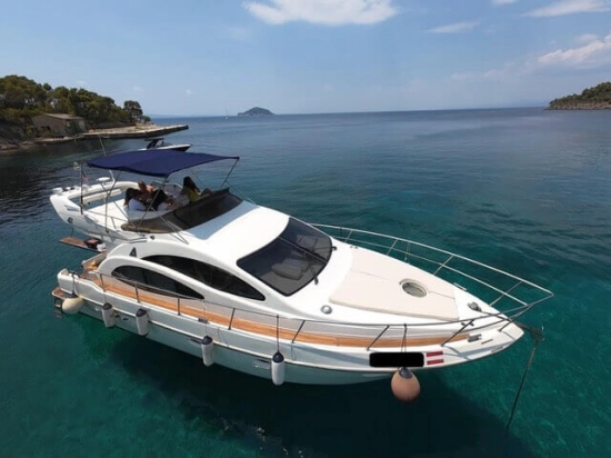 Azimut 42 usado à venda