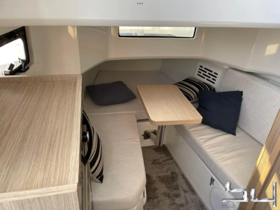Jeanneau 10.5 cc nuova in vendita