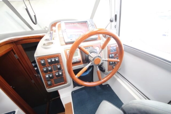 Nimbus 340 Commander usata in vendita