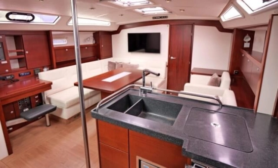 Hanse 470E usado à venda