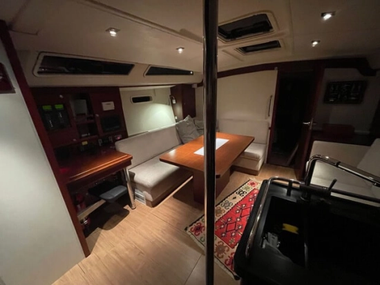 Hanse 470E usado à venda