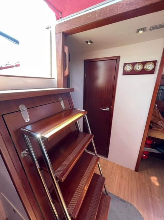 Hanse 470E usado à venda