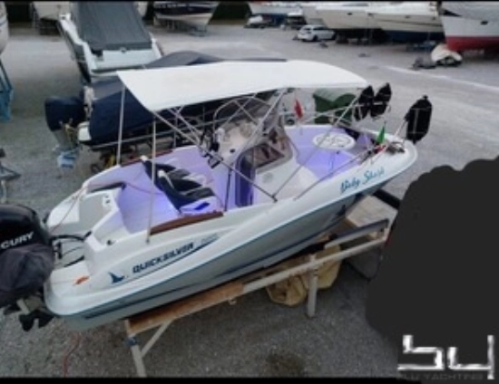 Quicksilver 555 usata in vendita