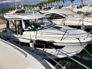 Jeanneau Merry Fisher 895 de segunda mano en venta