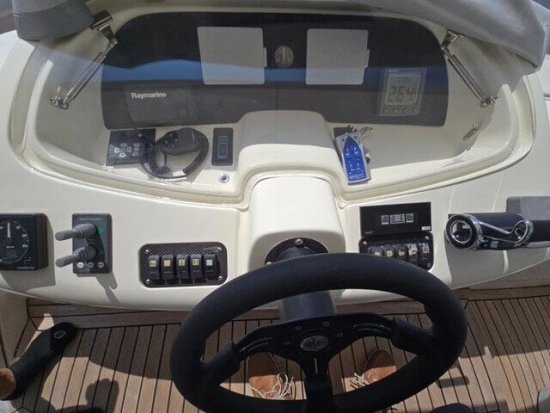 Fairline Squadron 62 65 usata in vendita