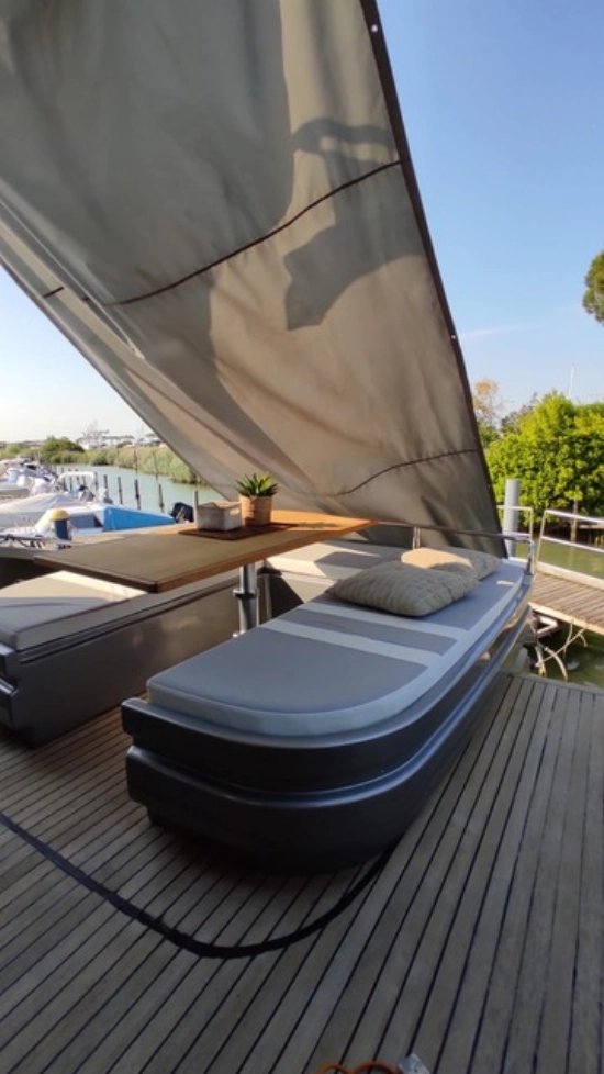 AB Yachts 68 usado à venda