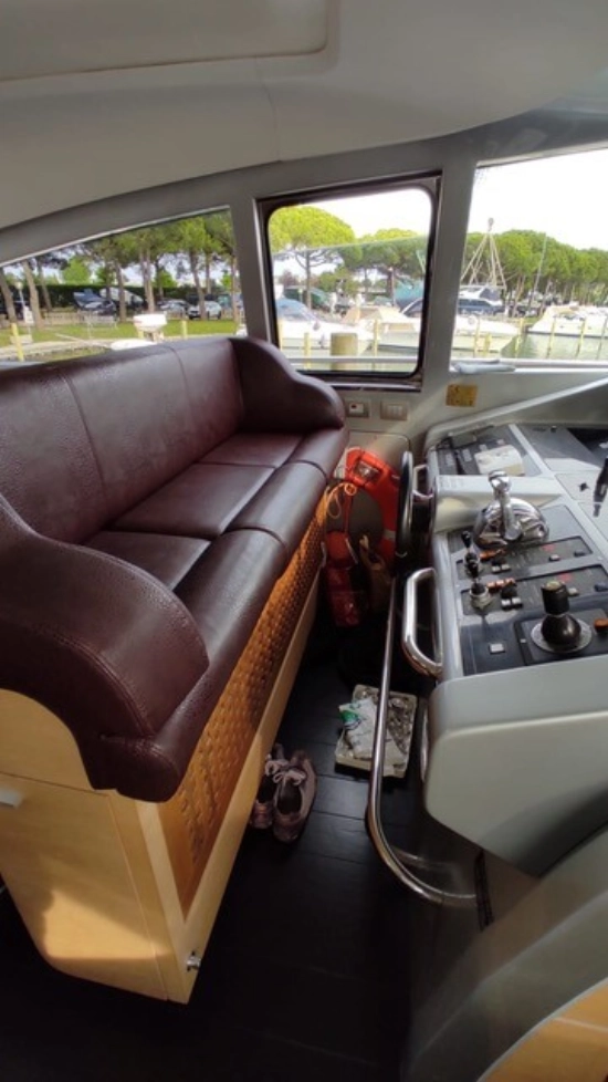 AB Yachts 68 usado à venda