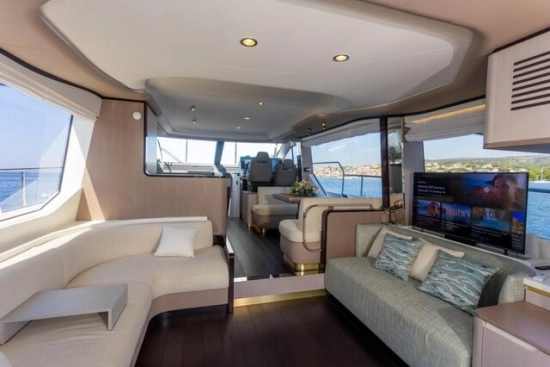 Azimut 60 Fly HT usado à venda
