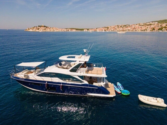 Azimut 60 Fly HT usado à venda