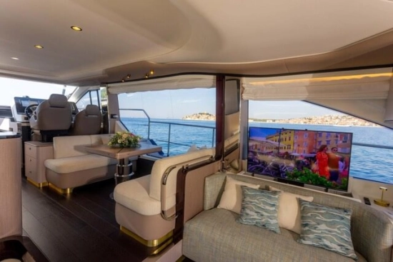 Azimut 60 Fly HT usado à venda