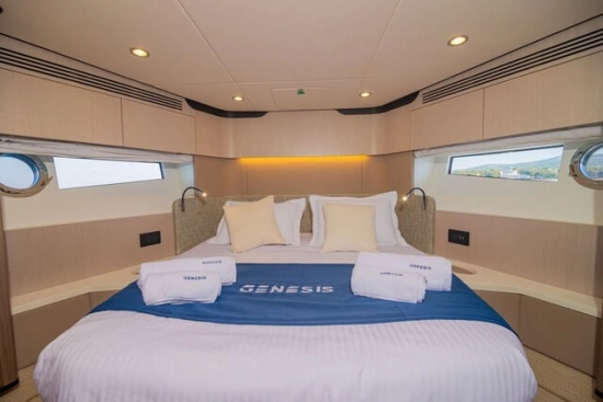 Azimut 60 Fly HT usado à venda