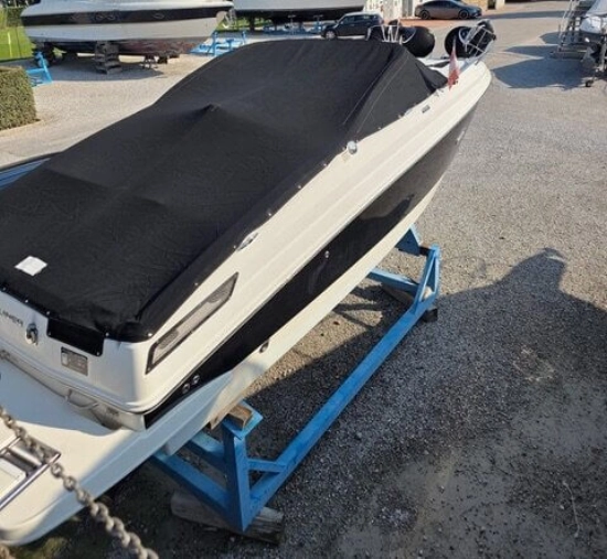 Bayliner 742 CU usata in vendita