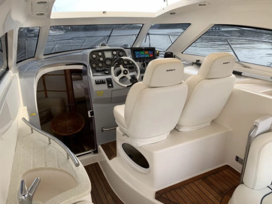 Elan Marine 35 HT usado à venda