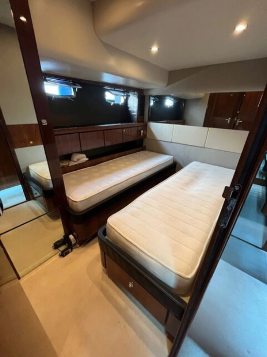 Fairline Squadron 65 usado à venda
