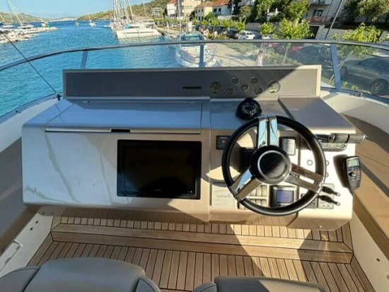 Fairline Squadron 65 usado à venda