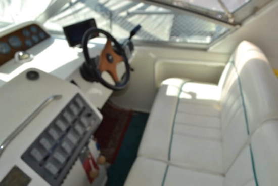 Sea Ray Sundancer 290 usata in vendita
