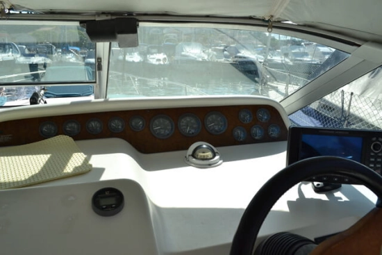 Sea Ray Sundancer 290 usata in vendita