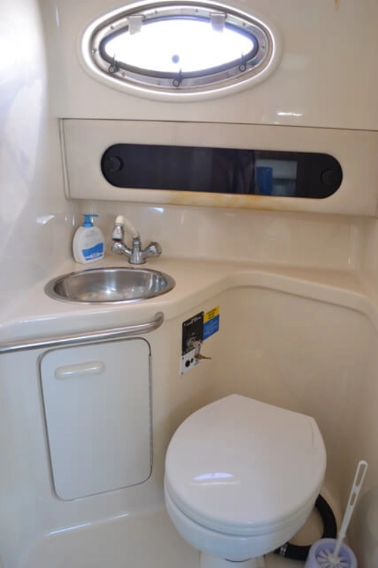 Sea Ray Sundancer 290 usata in vendita